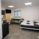 Mia Mia House Hostel