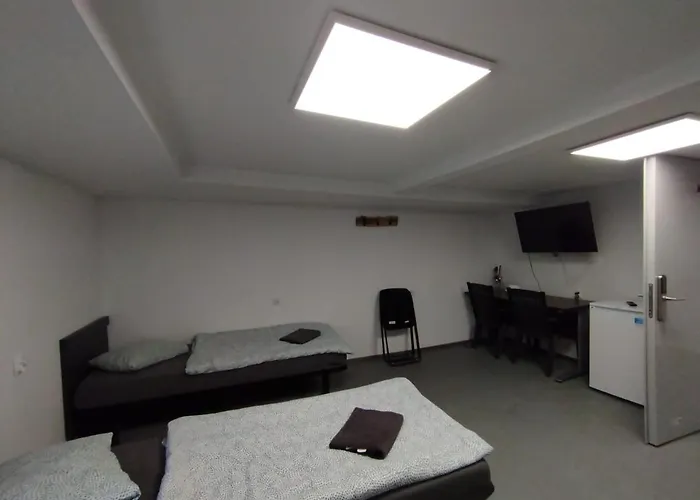 Hostel Mia Mia House *