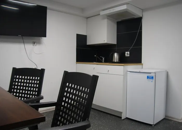 Mia Mia House Hostel *