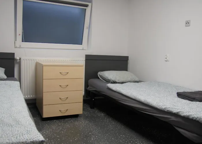 Mia Mia House Hostel *