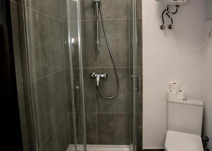 Mia Mia House Hostel *