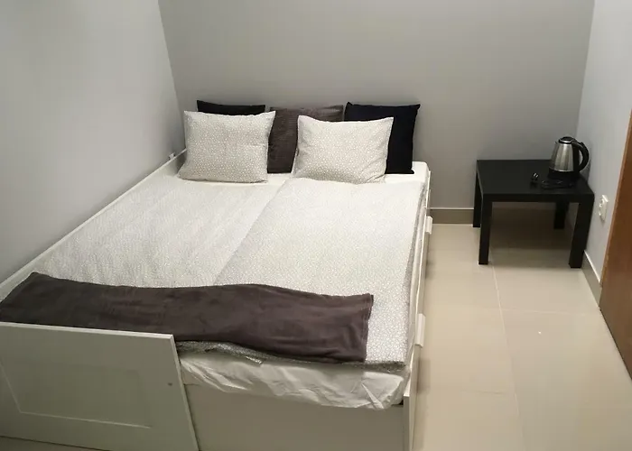 Hostel Mia Mia House *