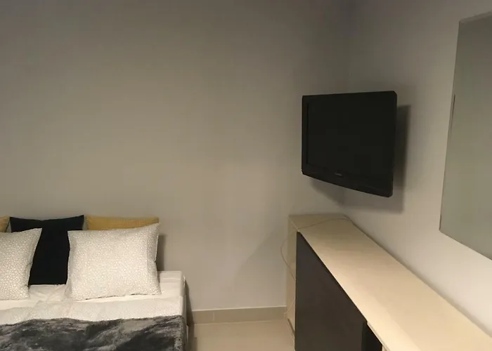 Hostel Mia Mia House *